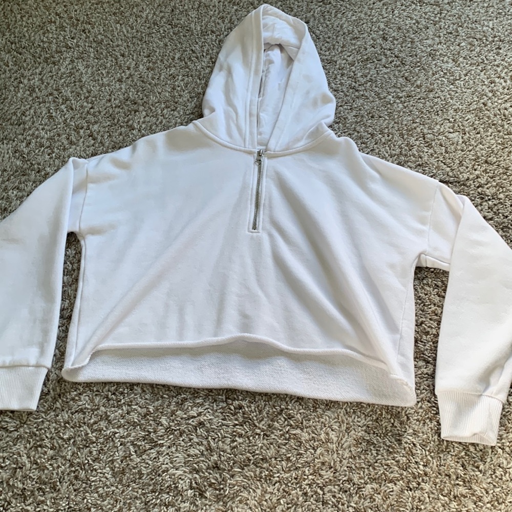 Women’s 3/4 zip up